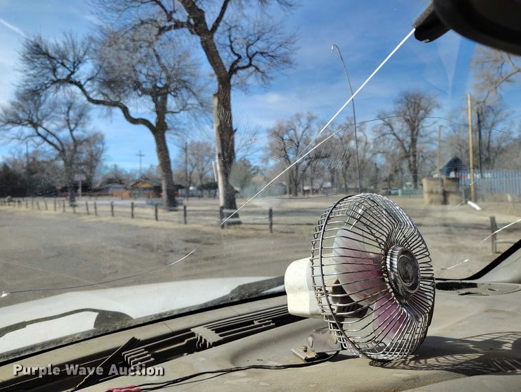 image for item DT0921 1999 Chevrolet S-10 pickup truck