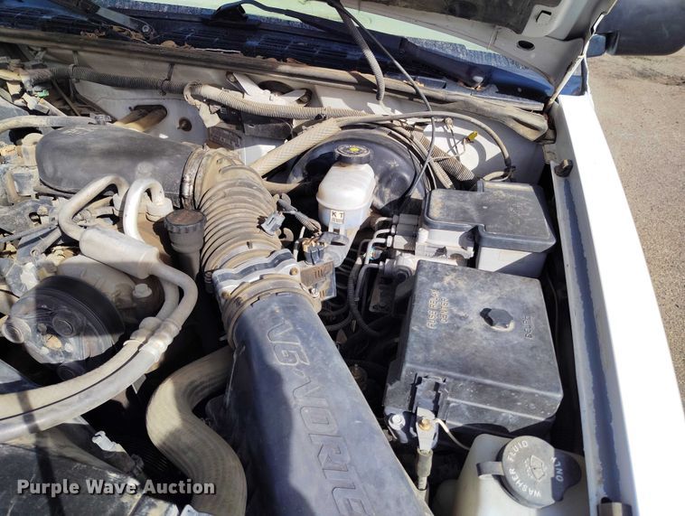 image for item DT0921 1999 Chevrolet S-10 pickup truck