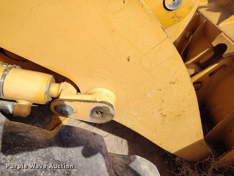 image for item DT0924 2002 Case 521D wheel loader