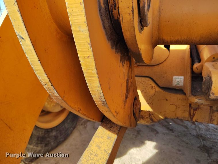 image for item DT0924 2002 Case 521D wheel loader