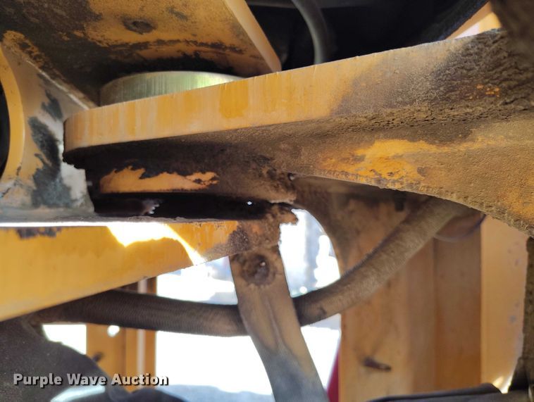 image for item DT0924 2002 Case 521D wheel loader