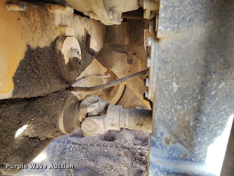 image for item DT0924 2002 Case 521D wheel loader