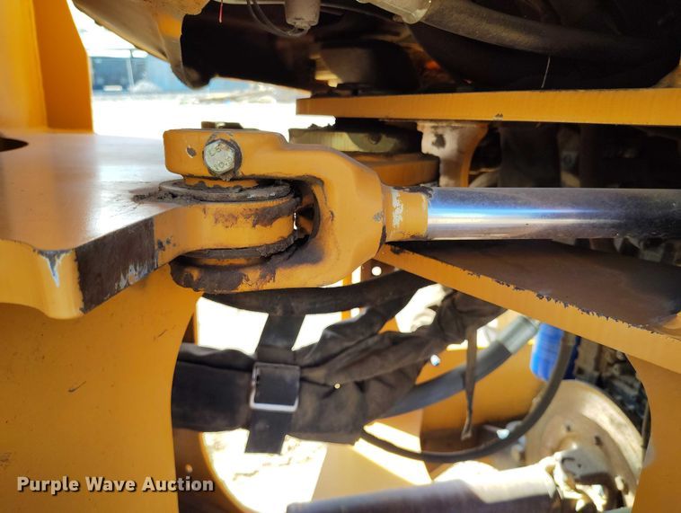 image for item DT0924 2002 Case 521D wheel loader