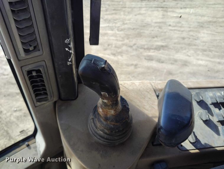 image for item DT0924 2002 Case 521D wheel loader