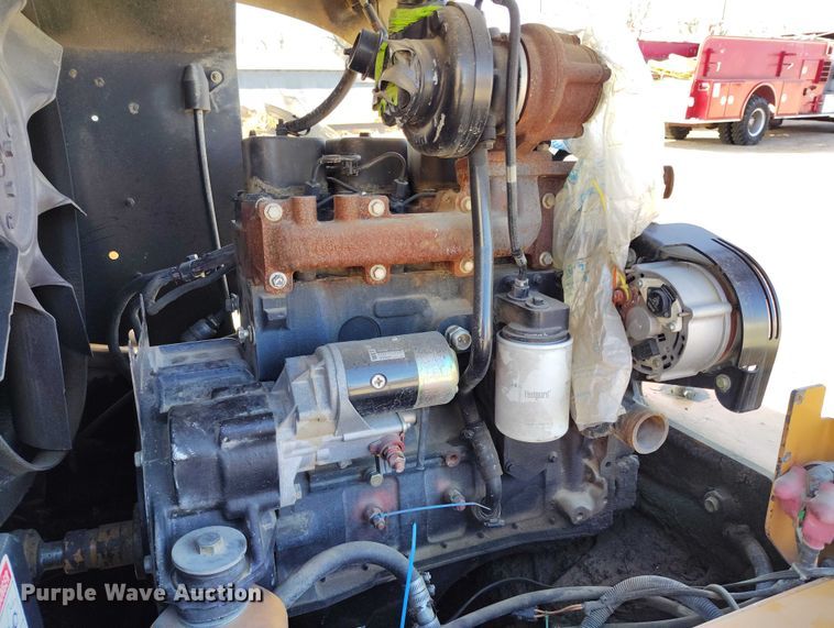 image for item DT0924 2002 Case 521D wheel loader