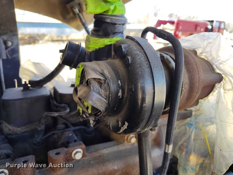 image for item DT0924 2002 Case 521D wheel loader