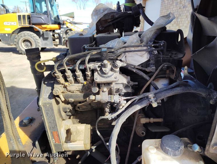 image for item DT0924 2002 Case 521D wheel loader