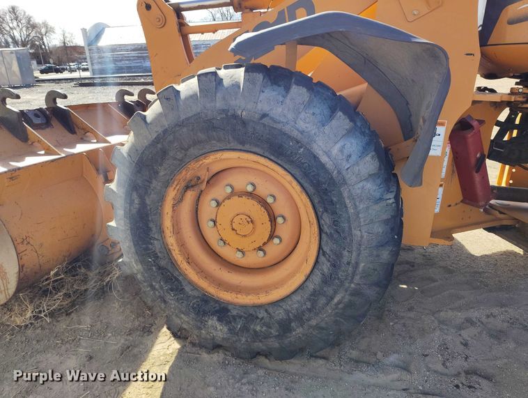 image for item DT0924 2002 Case 521D wheel loader