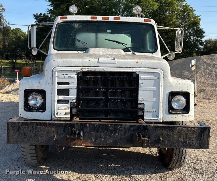 image for item DT4971 1984 International 1954 Flat Bed Truck