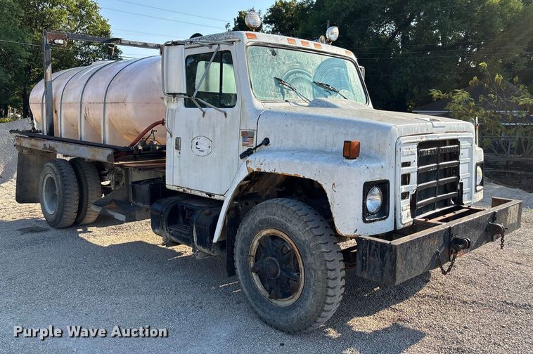 image for item DT4971 1984 International 1954 Flat Bed Truck