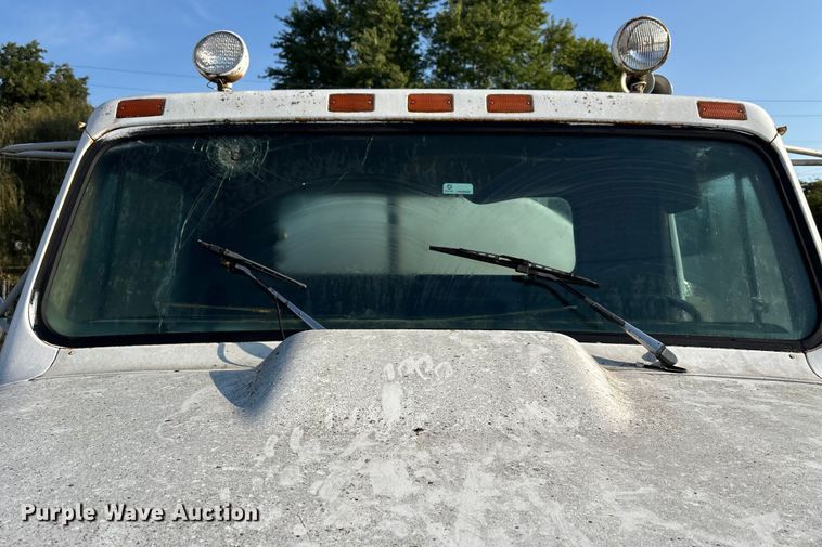 image for item DT4971 1984 International 1954 Flat Bed Truck