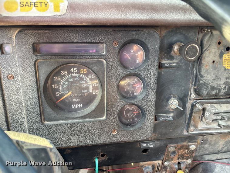 image for item DT4971 1984 International 1954 Flat Bed Truck