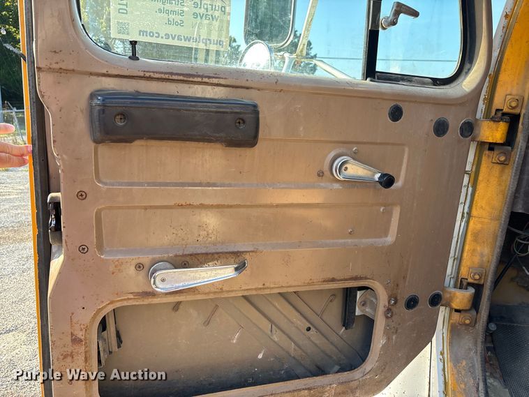 image for item DT4971 1984 International 1954 Flat Bed Truck