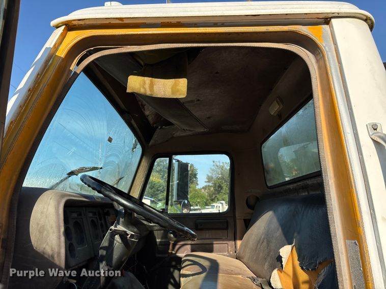 image for item DT4971 1984 International 1954 Flat Bed Truck