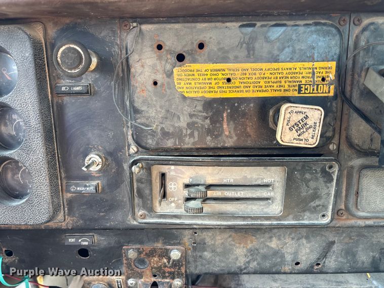 image for item DT4971 1984 International 1954 Flat Bed Truck