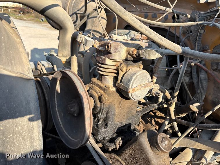 image for item DT4971 1984 International 1954 Flat Bed Truck