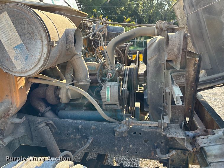 image for item DT4971 1984 International 1954 Flat Bed Truck