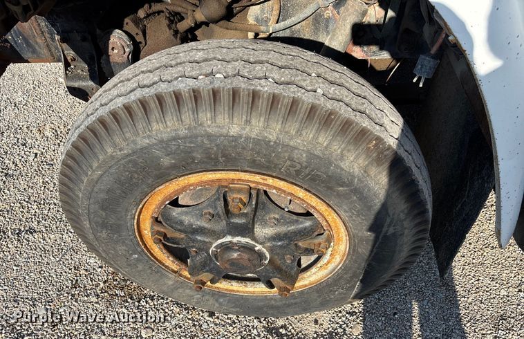 image for item DT4971 1984 International 1954 Flat Bed Truck