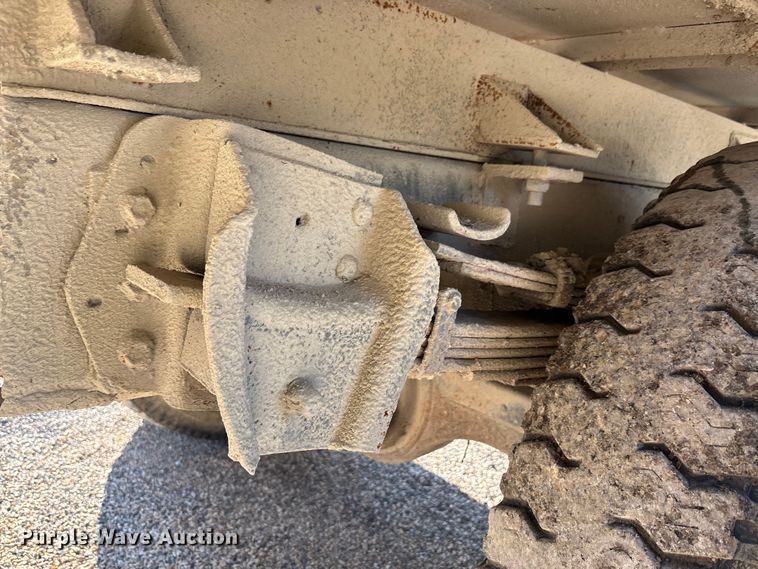 image for item DT4971 1984 International 1954 Flat Bed Truck