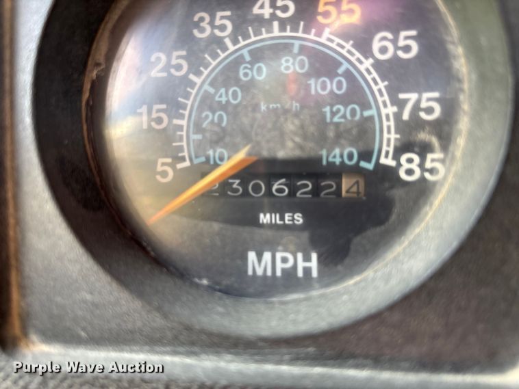 image for item DT4971 1984 International 1954 Flat Bed Truck