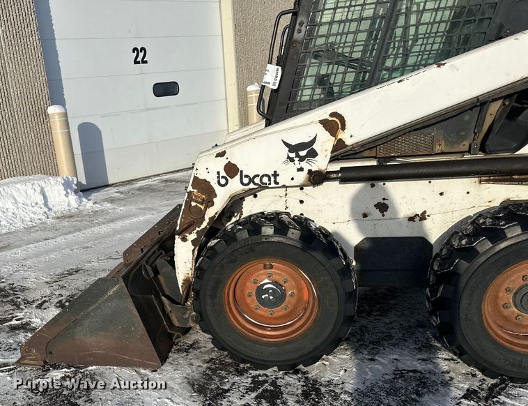 image for item DW4496 1999 Bobcat 863 skid steer loader