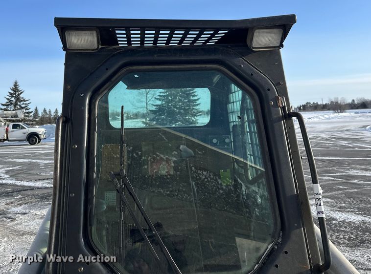 image for item DW4496 1999 Bobcat 863 skid steer loader