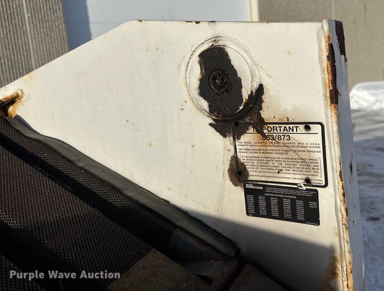 image for item DW4496 1999 Bobcat 863 skid steer loader
