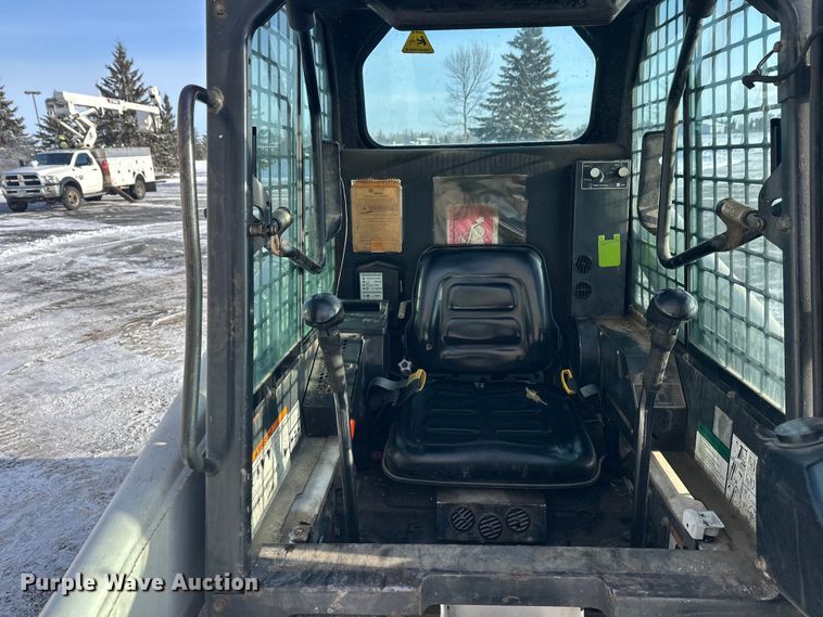 image for item DW4496 1999 Bobcat 863 skid steer loader