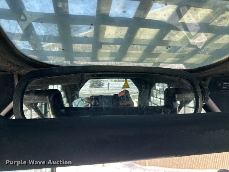 image for item DW4496 1999 Bobcat 863 skid steer loader