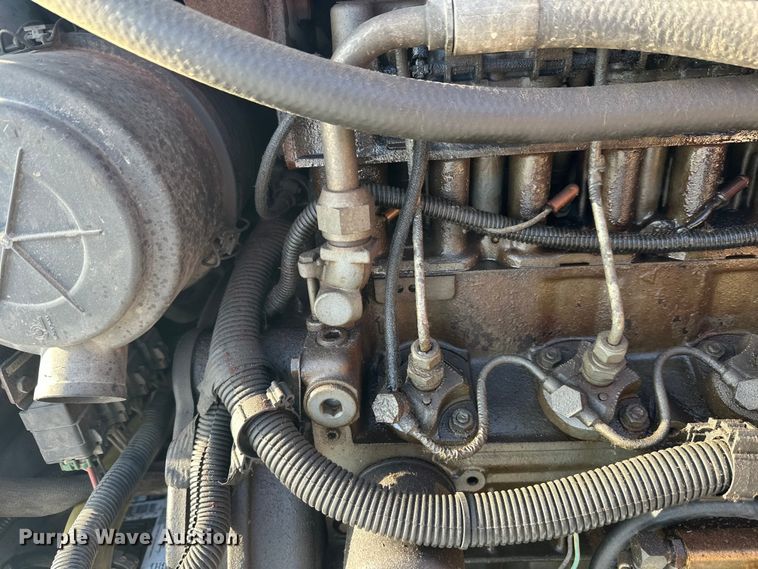 image for item DW4496 1999 Bobcat 863 skid steer loader