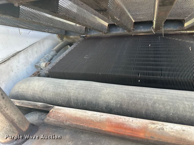 image for item DW4496 1999 Bobcat 863 skid steer loader