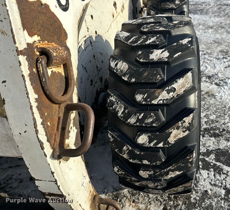 image for item DW4496 1999 Bobcat 863 skid steer loader