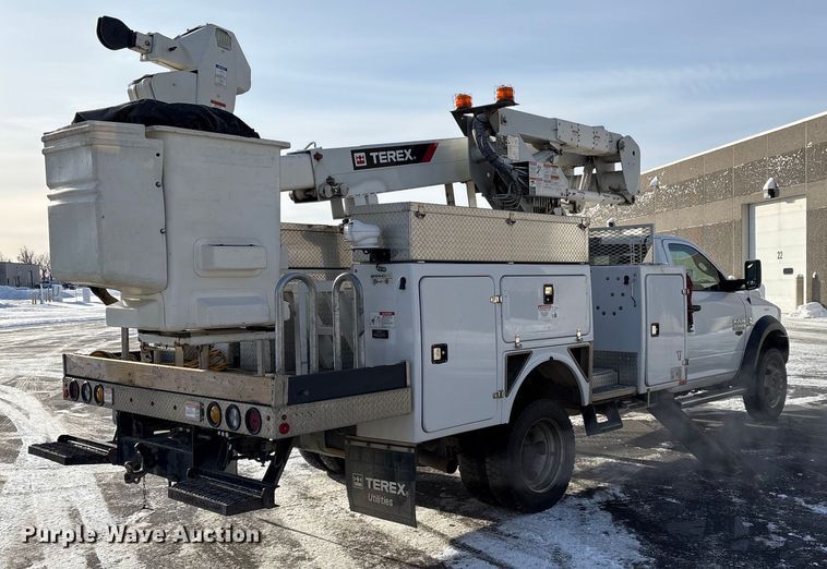 image for item DW4497 2017 RAM 5500HD bucket truck