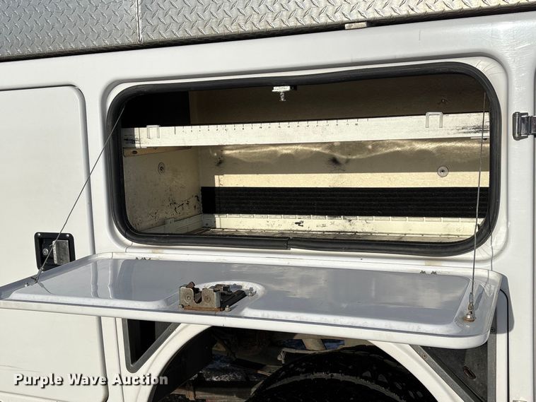 image for item DW4497 2017 RAM 5500HD bucket truck