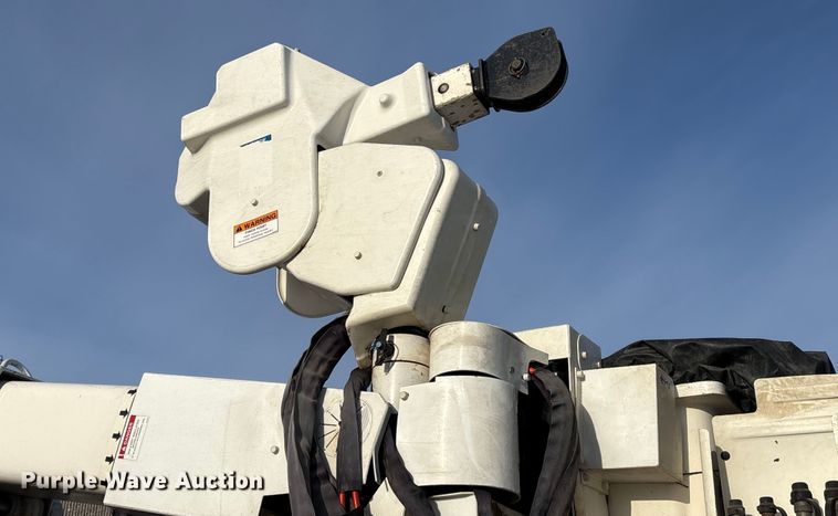 image for item DW4497 2017 RAM 5500HD bucket truck