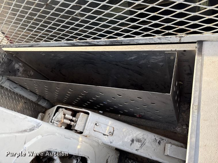 image for item DW4497 2017 RAM 5500HD bucket truck