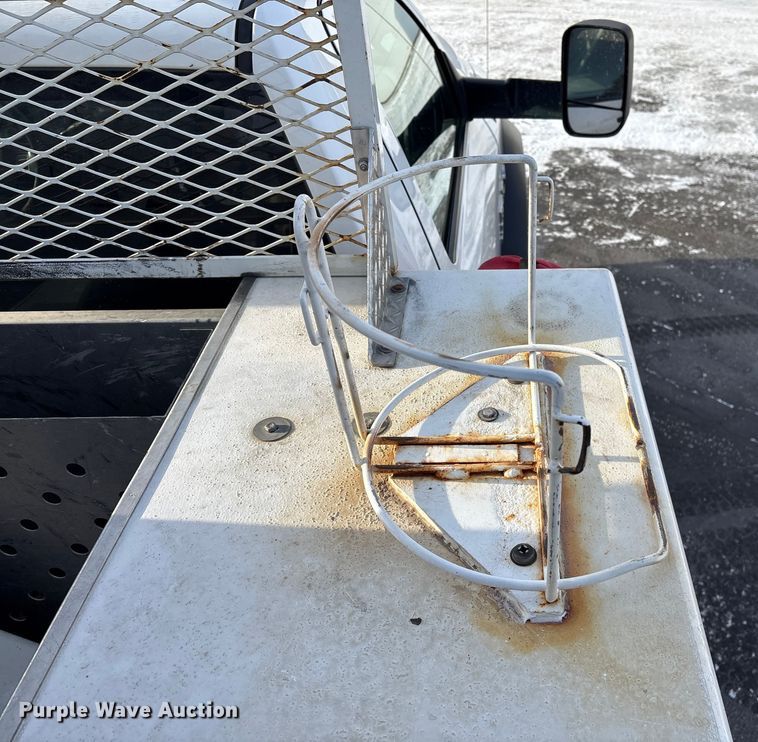 image for item DW4497 2017 RAM 5500HD bucket truck