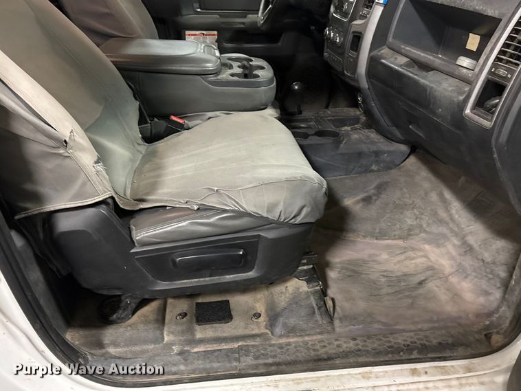 image for item DW4497 2017 RAM 5500HD bucket truck