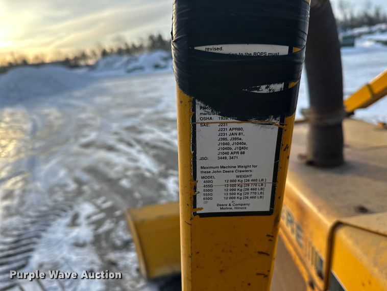 image for item DW4994 1990 John Deere 550G dozer