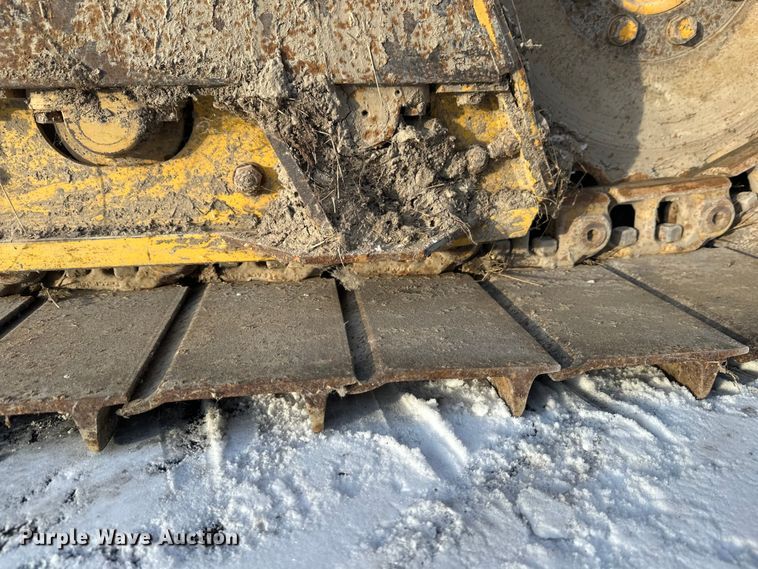 image for item DW4994 1990 John Deere 550G dozer