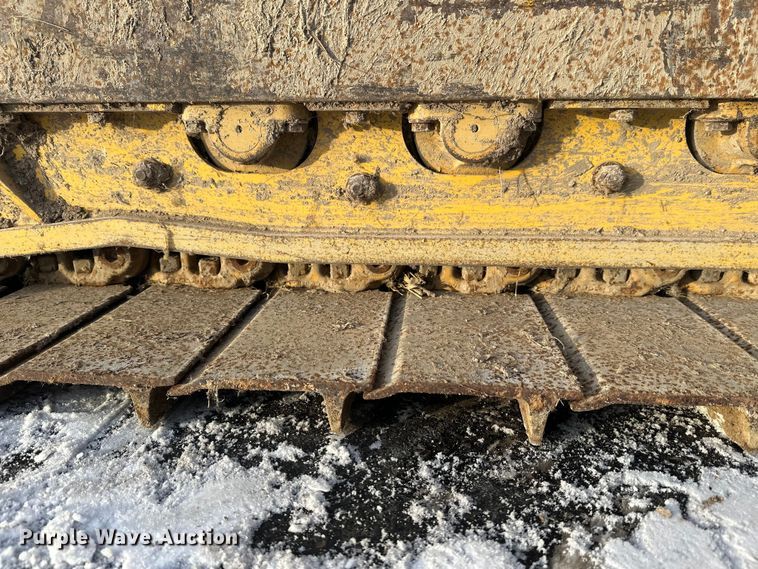 image for item DW4994 1990 John Deere 550G dozer