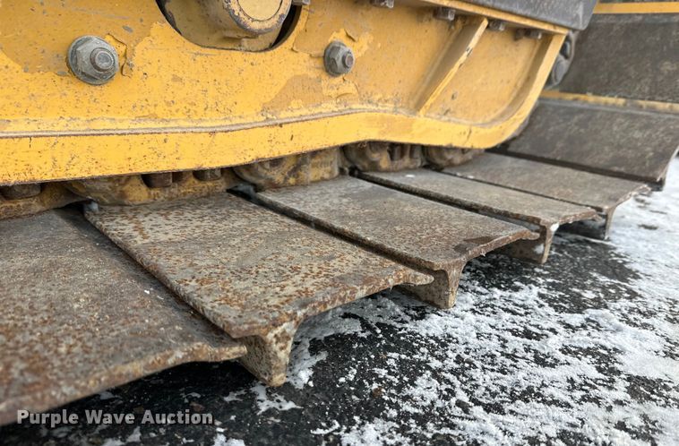 image for item DW4994 1990 John Deere 550G dozer