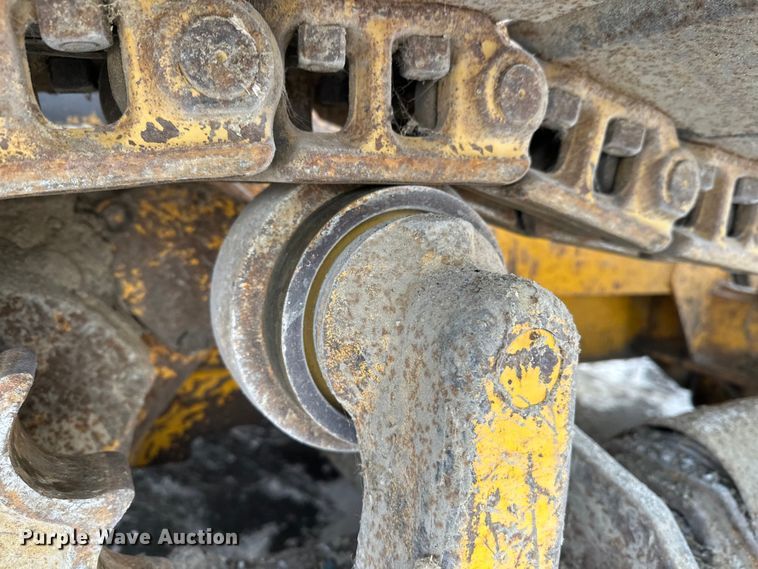 image for item DW4994 1990 John Deere 550G dozer