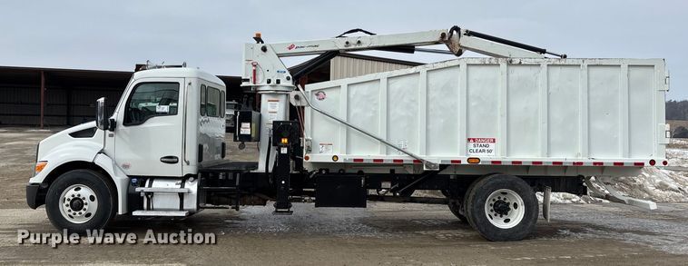 image for item DW7481 2025 Kenworth T600 grapple truck