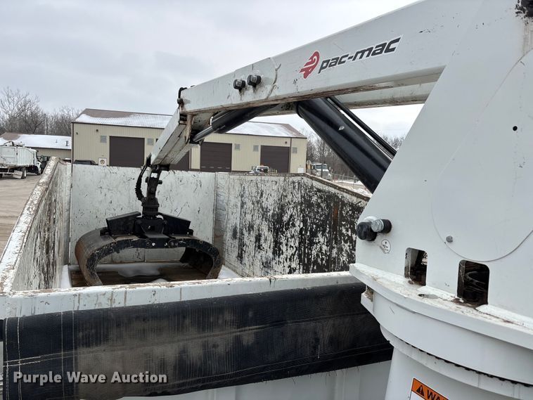 image for item DW7481 2025 Kenworth T600 grapple truck