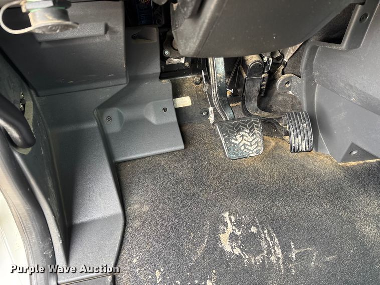 image for item DW7481 2025 Kenworth T600 grapple truck