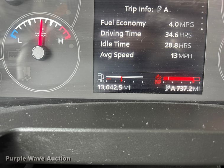 image for item DW7481 2025 Kenworth T600 grapple truck