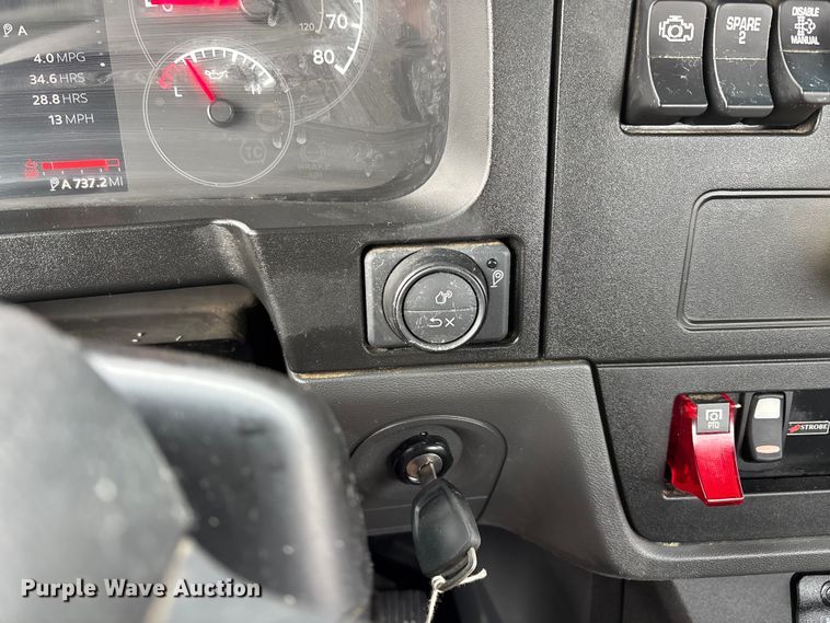 image for item DW7481 2025 Kenworth T600 grapple truck