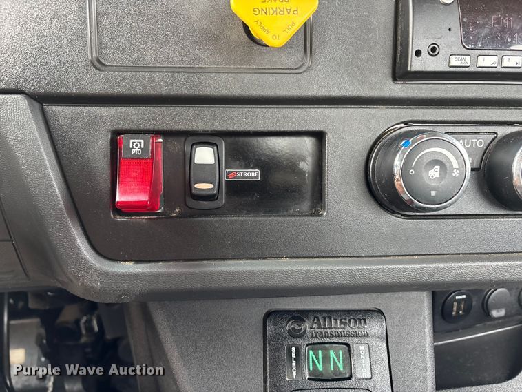 image for item DW7481 2025 Kenworth T600 grapple truck