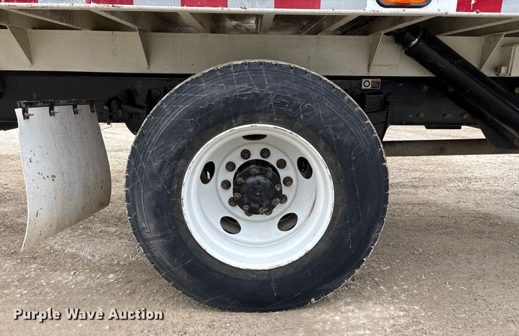 image for item DW7481 2025 Kenworth T600 grapple truck